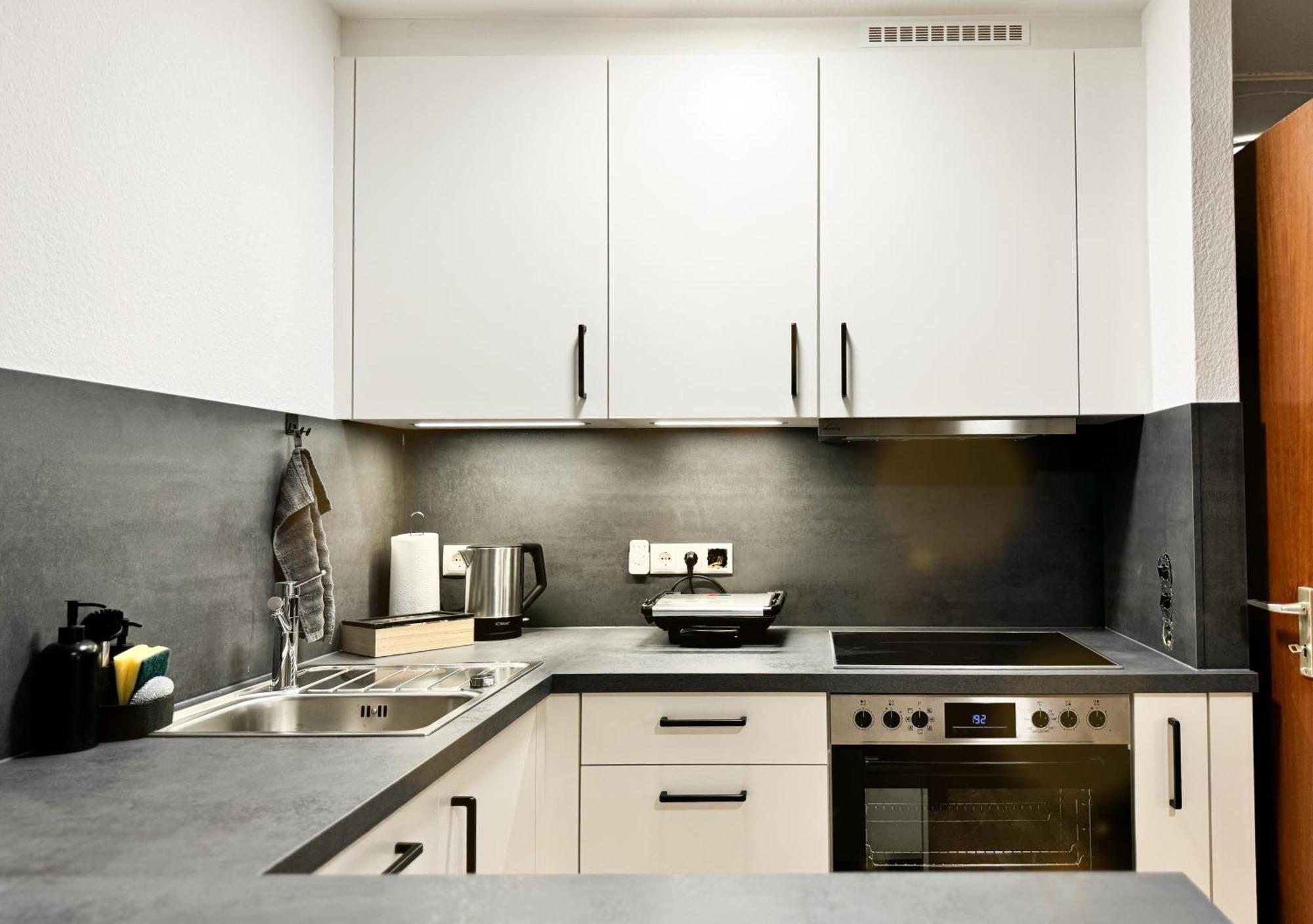 Modern Living In Karlsruhe - Frieden Apartments 外观 照片